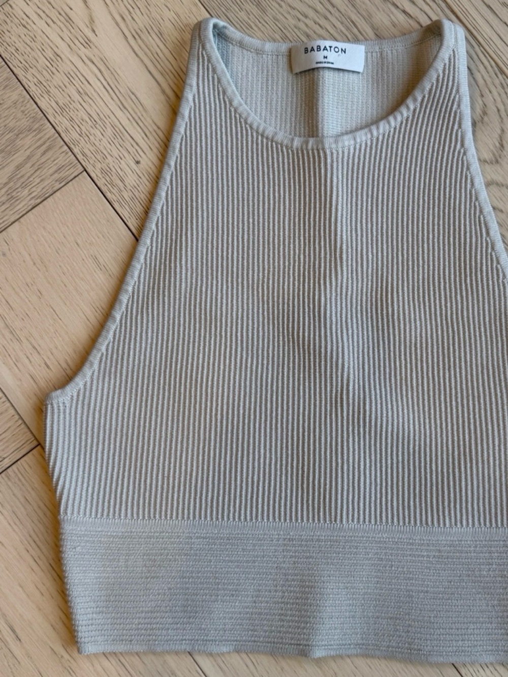 Babaton Sculpt Light Gray Sleeveless Ribbed Tank Size Medium